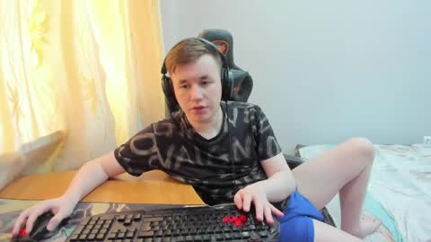 Snapshot of iliaskrislove chatting on April 30, 2026, 5:47 am iliaskris online show from April 30, 2026, 5:47 am