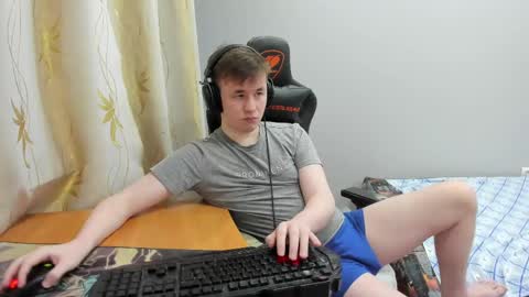 Snapshot of iliaskrislove chatting on May 1, 2026, 11:31 pm iliaskris online show from May 1, 2026, 11:31 pm