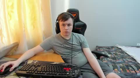 Snapshot of iliaskrislove chatting on May 15, 2026, 11:34 pm iliaskris online show from May 15, 2026, 11:34 pm