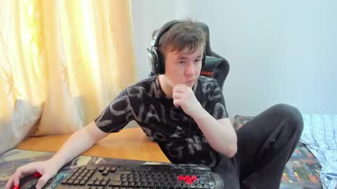 Snapshot of iliaskrislove chatting on May 24, 2026, 2:22 pm iliaskris online show from May 24, 2026, 2:22 pm