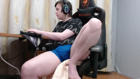 Snapshot of iliaskrisloveee chatting on April 2, 2026, 7:44 pm lord online show from April 2, 2026, 7:44 pm