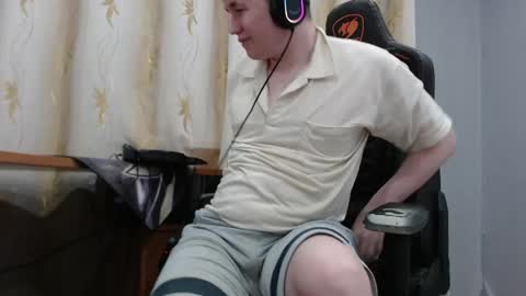 Snapshot of iliaskrisloveee chatting on May 11, 2026, 4:04 pm lord online show from May 11, 2026, 4:04 pm