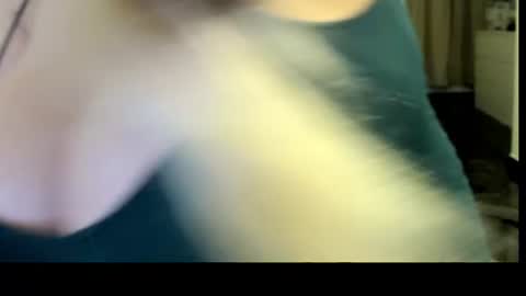 Snapshot of ilikefacial chatting on July 17, 2026, 6:13 pm Bamby online show from July 17, 2026, 6:13 pm