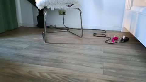 Emma online show from September 27, 2025, 5:12 am