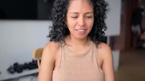 Kloe online show from April 17, 2026, 5:05 pm