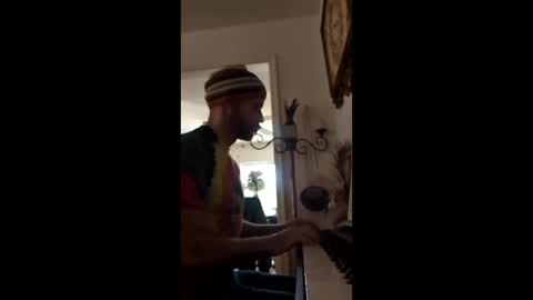 Illuxx online show from April 6, 2026, 8:21 pm