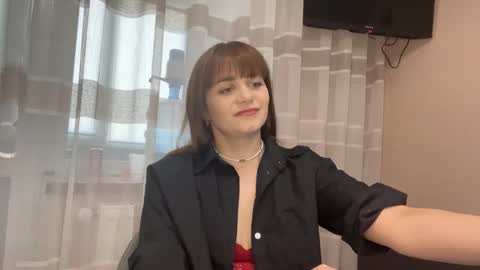 Alisa online show from October 16, 2025, 8:26 am