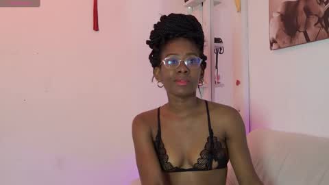 Ariana online show from November 3, 2025, 12:17 pm