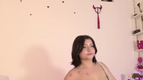 aurora online show from September 19, 2025, 8:09 pm