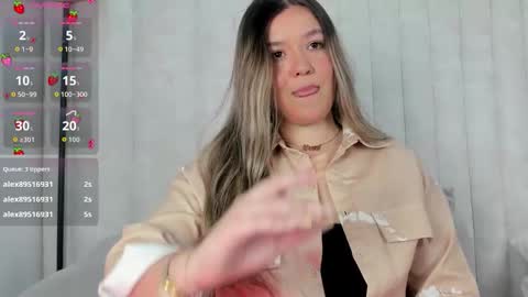 DAHLIA online show from October 4, 2025, 6:50 pm