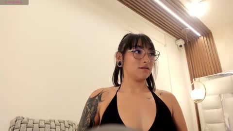 Snapshot of im_kazumi chatting on March 11, 2026, 2:34 pm Kazumi online show from March 11, 2026, 2:34 pm