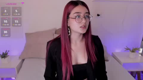 Snapshot of im_mave chatting on February 13, 2025, 7:42 pm Mave online show from February 13, 2025, 7:42 pm