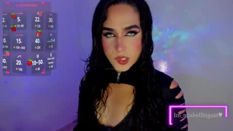 Snapshot of im_miabigass chatting on March 2, 2025, 7:21 am Mishell Martinez    INSTAGRAM im mishellbigass online show from March 2, 2025, 7:21 am
