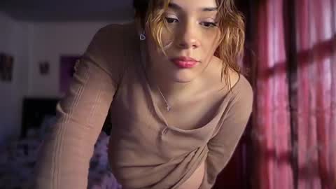 Im molly6 online show from April 25, 2026, 6:49 pm