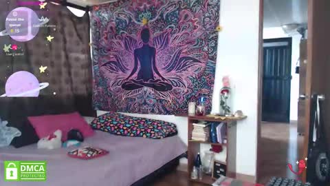 Cutie pie online show from November 6, 2025, 2:18 pm