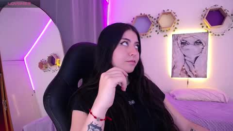 Jade Rosse online show from November 27, 2025, 7:49 pm