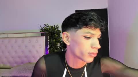 im_sebaslopez online show from March 1, 2026, 7:38 pm