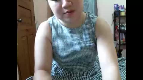 Snapshot of im_your_secret chatting on December 14, 2025, 6:19 am im_your_secret online show from December 14, 2025, 6:19 am