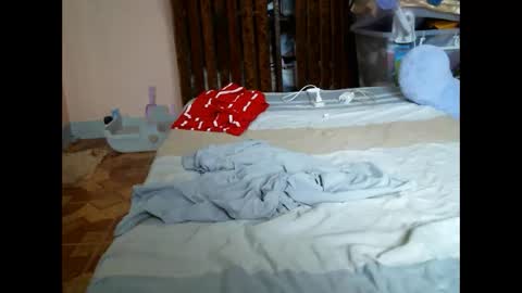 Snapshot of im_your_secret chatting on February 14, 2026, 4:31 am im_your_secret online show from February 14, 2026, 4:31 am