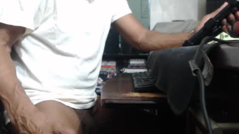 Snapshot of imanlolo789__ chatting on January 26, 2025, 11:39 am Imanlolo789   formerly known as Slimrodxxx  independent model online show from January 26, 2025, 11:39 am