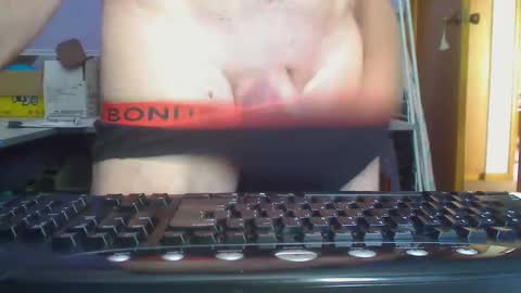 Snapshot of imaussiechris chatting on March 4, 2025, 12:39 am Aussie Guy online show from March 4, 2025, 12:39 am