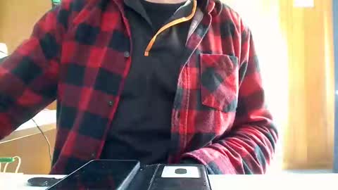 Aussie Guy online show from June 7, 2026, 3:32 am