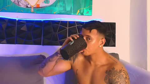 imconor online show from March 7, 2025, 4:35 am