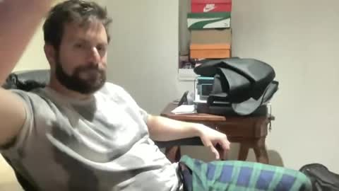 imightgetnaked online show from July 9, 2026, 3:21 am
