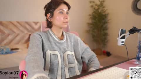 Snapshot of imjess_ chatting on January 16, 2026, 7:23 am imjess_ online show from January 16, 2026, 7:23 am