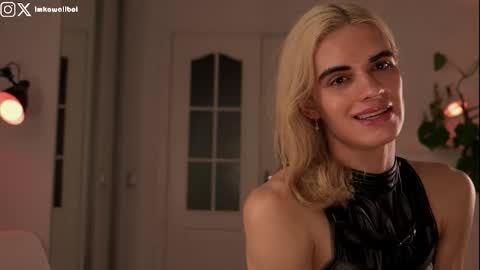 Snapshot of imkawaiiboi chatting on September 11, 2025, 12:44 am sasha hethey online show from September 11, 2025, 12:44 am