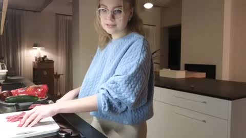 Snapshot of imkeira chatting on January 28, 2025, 7:53 pm ImKeira online show from January 28, 2025, 7:53 pm