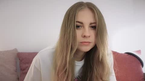 Snapshot of imkeira chatting on February 16, 2025, 7:38 pm ImKeira online show from February 16, 2025, 7:38 pm