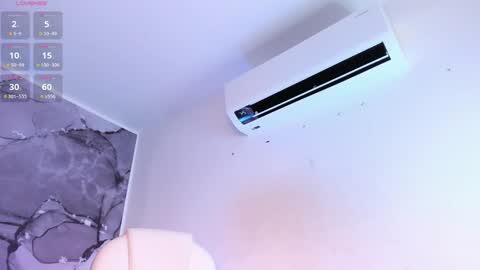 Leana online show from January 30, 2025, 10:41 pm