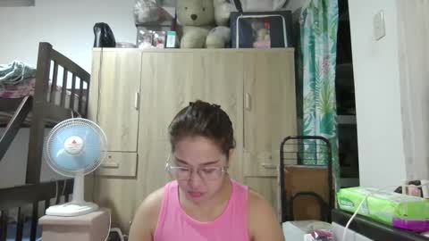 Snapshot of immaculate02 chatting on February 2, 2025, 5:32 am Immaculate02 online show from February 2, 2025, 5:32 am