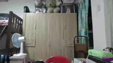 Snapshot of immaculate02 chatting on February 2, 2025, 3:28 pm Immaculate02 online show from February 2, 2025, 3:28 pm