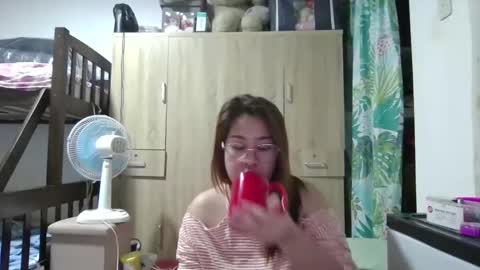 Snapshot of immaculate02 chatting on February 20, 2025, 2:57 pm Immaculate02 online show from February 20, 2025, 2:57 pm