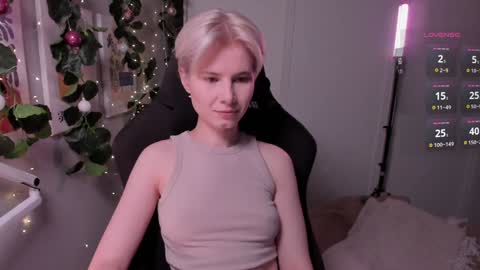 Mia online show from January 11, 2025, 5:29 pm