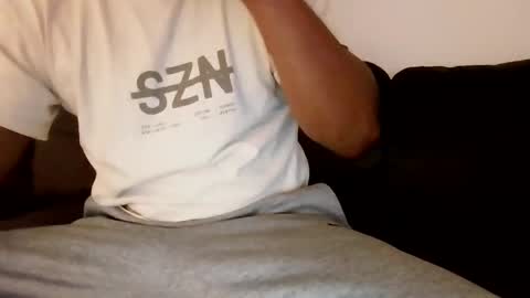 Snapshot of impressivejayjay chatting on February 22, 2026, 8:51 pm impressivejayjay online show from February 22, 2026, 8:51 pm