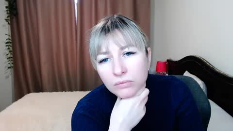 Snapshot of incredible_ariela chatting on December 15, 2024, 10:50 am incredible_ariela online show from December 15, 2024, 10:50 am