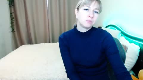 Snapshot of incredible_ariela chatting on December 19, 2024, 12:01 pm incredible_ariela online show from December 19, 2024, 12:01 pm