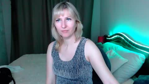 Snapshot of incredible_ariela chatting on January 8, 2025, 4:00 pm incredible_ariela online show from January 8, 2025, 4:00 pm