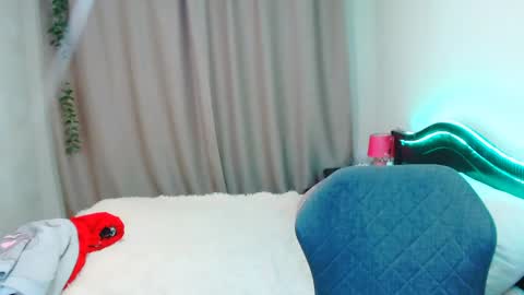 Snapshot of incredible_ariela chatting on January 29, 2025, 3:37 pm incredible_ariela online show from January 29, 2025, 3:37 pm