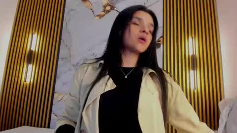 Indi Catalina online show from February 9, 2026, 12:31 pm