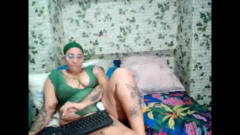 Candy cat online show from April 29, 2026, 5:17 pm