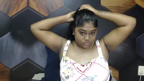 Snapshot of indian_rimmelx chatting on March 15, 2026, 6:19 am Melz online show from March 15, 2026, 6:19 am