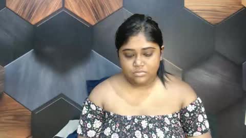 Snapshot of indian_rimmelx chatting on April 2, 2026, 6:33 am Melz online show from April 2, 2026, 6:33 am