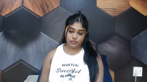 Snapshot of indian_rimmelx chatting on June 19, 2026, 6:40 am Melz online show from June 19, 2026, 6:40 am