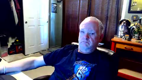 Papa online show from November 24, 2025, 7:24 pm