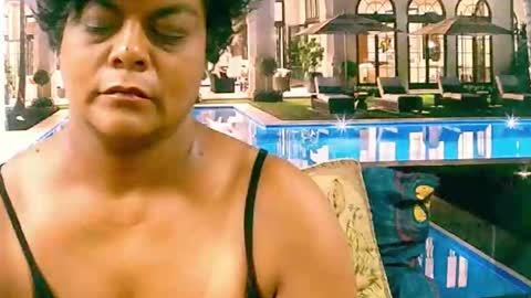 indiancherrypie online show from January 6, 2025, 5:41 am