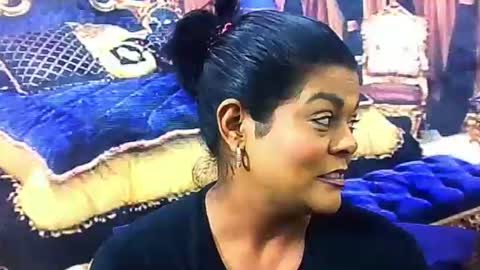 indiancherrypie online show from October 27, 2025, 5:33 am